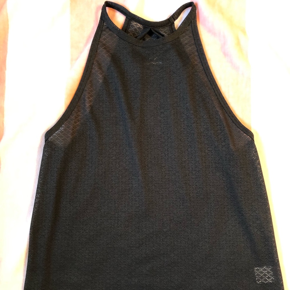 Black WO Tank